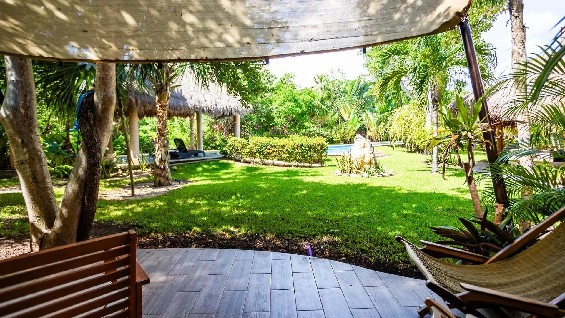 Live The Bohemian Style Surrounded By Greenery Puerto Aventuras 0*,