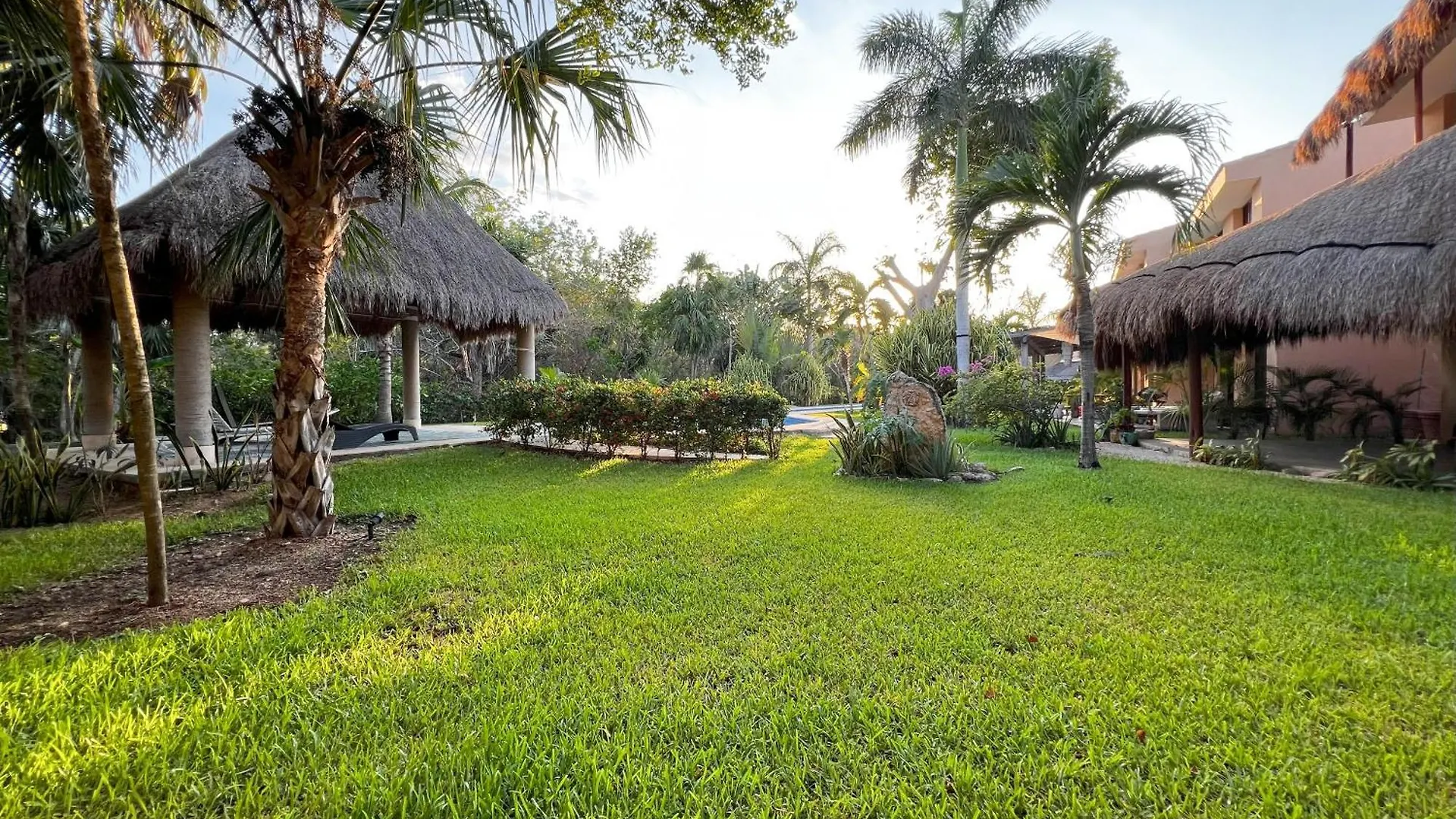 Live The Bohemian Style Surrounded By Greenery Puerto Aventuras Mexico